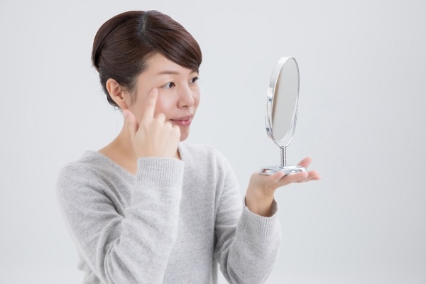 目元のシワ対策をしたい!