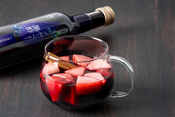 ブルーベリー黒酢のホットサングリア風（ノンアルコール）