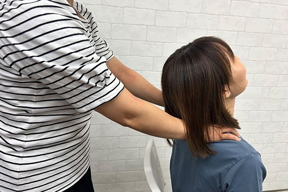 【整体師監修】あなたの首は大丈夫?自己整体で首を整えましょう。