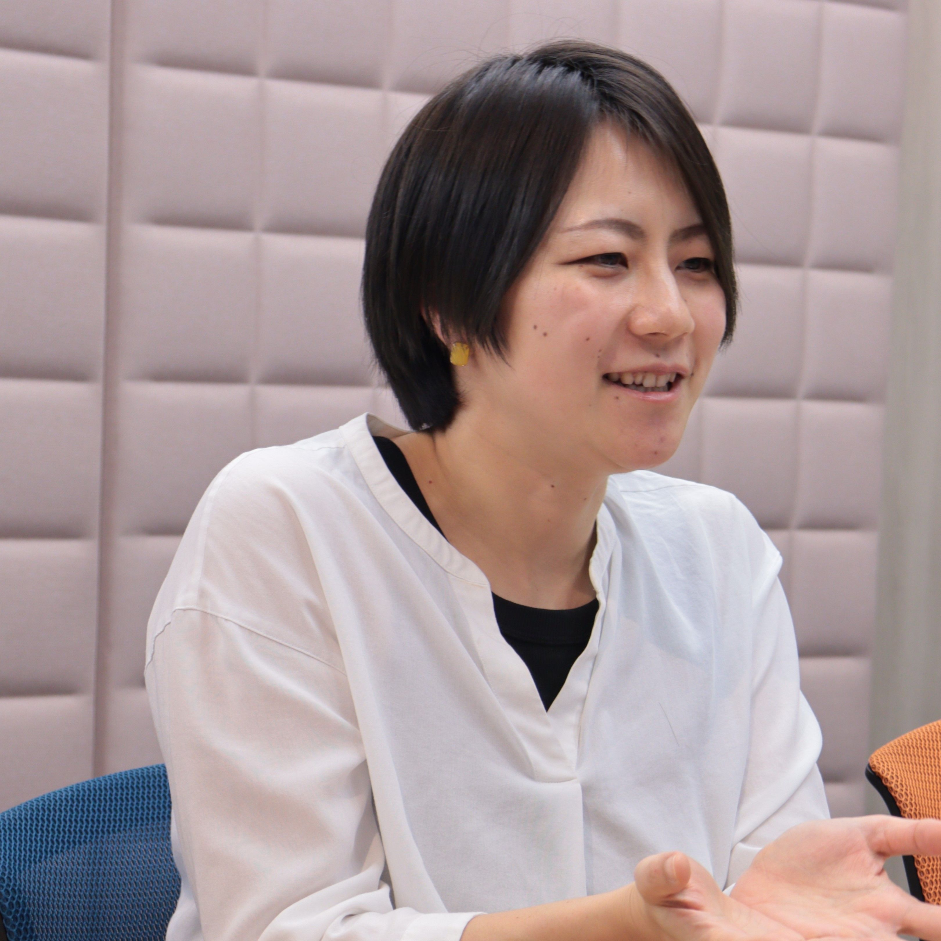 話す西尾さん