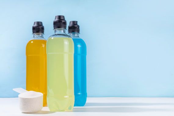 家でお茶　屋外スポドリ　飲みわけよう