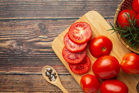 夏のダメージはトマトを食べてリセットしよう！