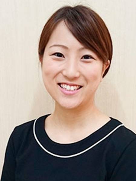 野口栞里 院長